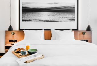 Mercure Klaipeda City allows 18 year olds to book a room