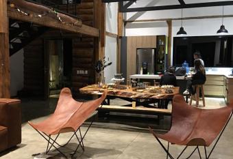 Casa Bambuco Filandia has Smoking/Balcony rooms