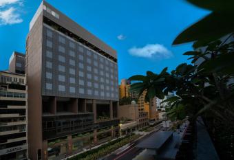 Hotel Mi Bencoolen has Balcony rooms