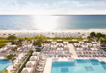 Four Seasons Resort Palm Beach has Balcony rooms