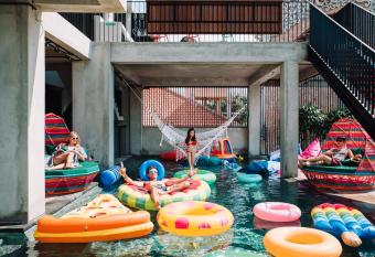 Cara Cara Inn has Balcony rooms