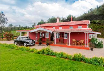 Teanest Nightingale by Nature Resorts has Balcony rooms