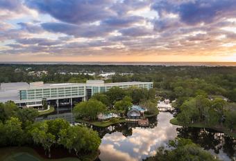Sawgrass Marriott Golf Resort & Spa has Balcony rooms
