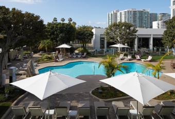 Hotel MdR Marina del Rey - a DoubleTree by Hilton has Balcony rooms