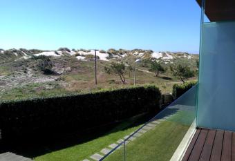 T2 Dunas Esposende allows 18 year olds to book a room