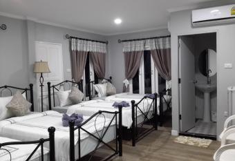 Sky cottage has Balcony rooms