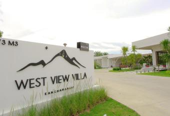 West View Villa has Balcony rooms