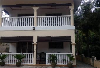 Green Garden Self catering 1 has Balcony rooms