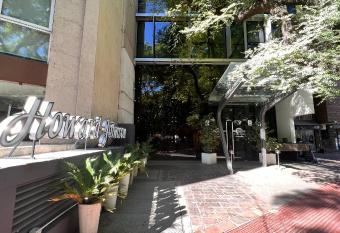 Howard Johnson La Ca  ada Hotel & Suites allows 18 year olds to book a room