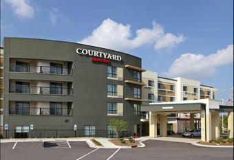 Courtyard by Marriott Raleigh North/Triangle Town Center has Balcony rooms