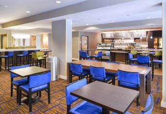 Courtyard by Marriott Tampa North/I-75 Fletcher has Balcony rooms