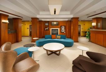 Fairfield Inn and Suites by Marriott Waco North allows 18 year olds to book a room