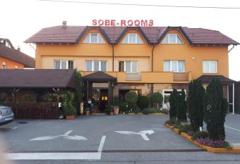 B&B Gurman has Balcony rooms