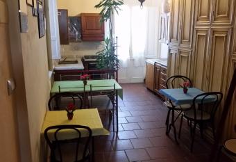 Grandpa Mau has Balcony rooms