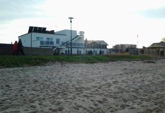 Willa Aster allows 18 year olds to book a room