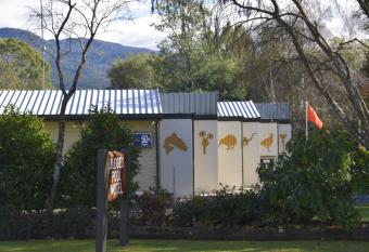 Judges Pool Motel Turangi has Balcony rooms