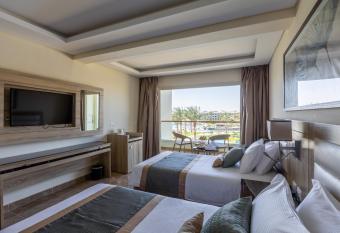 Pickalbatros Dana Beach Resort - Aqua Park has Balcony rooms