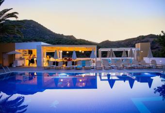 Xidas Garden has Balcony rooms