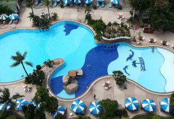 Grand Jomtien Palace Hotel - SHA Extra Plus has Balcony rooms