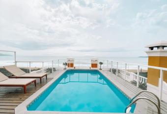 Pousada Villa dos A  ores has Balcony rooms