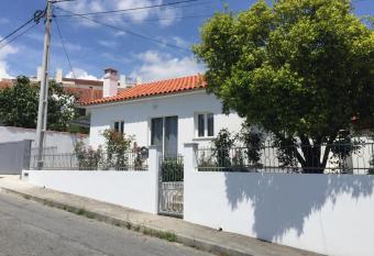 Casinha da Vila has Balcony rooms