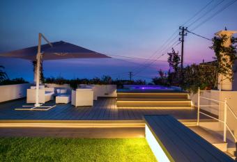 Casa Cristina has Balcony rooms