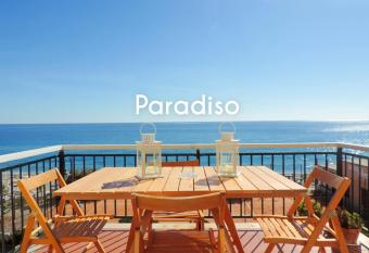 Le Casasse  has Balcony rooms