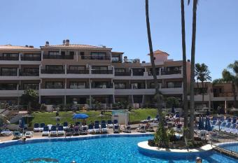 Apartment South Tenerife has Balcony rooms