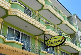 Baan Keang Talay Cha Am has Balcony rooms