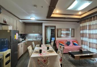 Ardeil s Baguio Transient has Balcony rooms