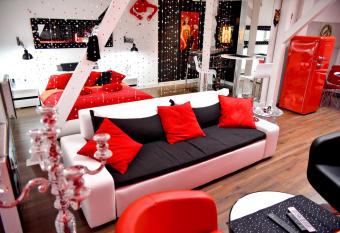 In the Attic Apartments allows 18 year olds to book a room