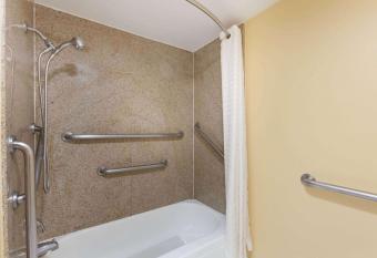 Super 8 by Wyndham Jacksonville AR has Smoking rooms