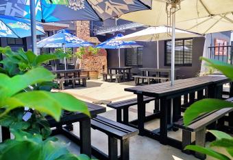 Thistle Hotel allows 18 year olds to book a room