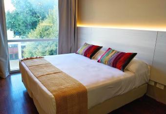 Roomie Salta by DOT Suites allows 18 year olds to book a room