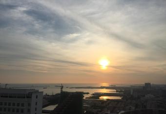 Sea & City View@Silverscape has Balcony rooms