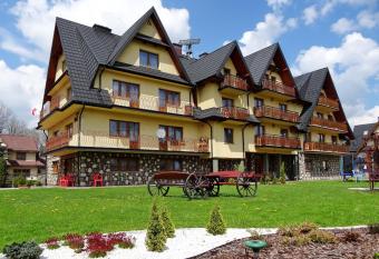 Dom Wypoczynkowy Maryna has Balcony rooms