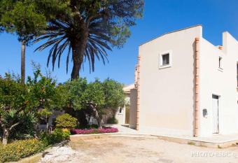 Casolare Nelle Saline has Balcony rooms