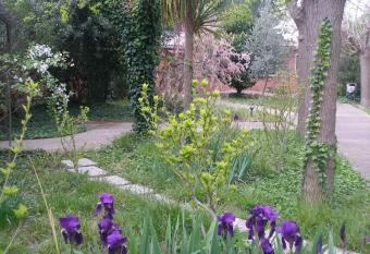 La Chaumiere allows 18 year olds to book a room