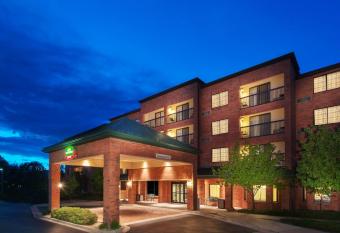 Courtyard by Marriott Denver Golden/Red Rocks allows 18 year olds to book a room