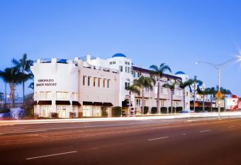 Coronado Beach Resort allows 18 year olds to book a room