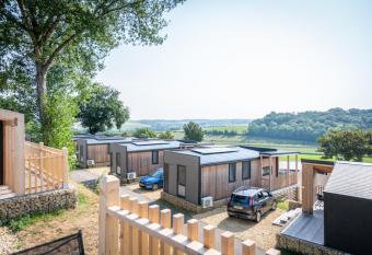 EuroParcs Gulperberg allows 18 year olds to book a room