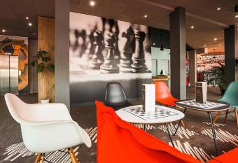 ibis Nancy Centre Stanislas allows 18 year olds to book a room