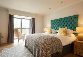 The Swan, Streatley, Berkshire allows 18 year olds to book a room