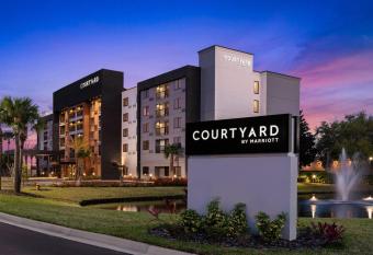 Courtyard by Marriott Jacksonville Butler Boulevard has Balcony rooms