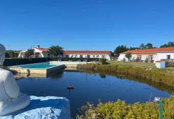 Casa Vicentina has Balcony rooms