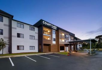 Courtyard by Marriott Mobile has Balcony rooms