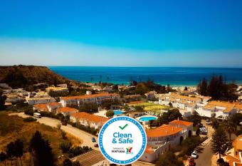 Club House CVL has Balcony rooms