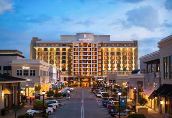 Renaissance Raleigh North Hills Hotel allows 18 year olds to book a room