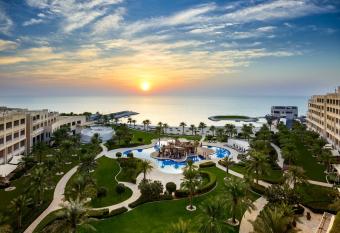 Sofitel Bahrain Zallaq Thalassa Sea & Spa has Balcony rooms