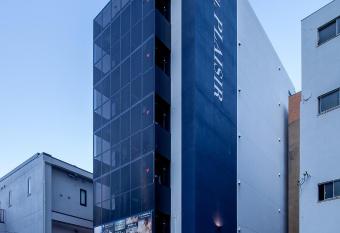 Hotel PLAISIR (Adult Only) allows 18 year olds to book a room